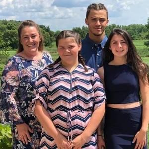 Meet your Posher, Sherry